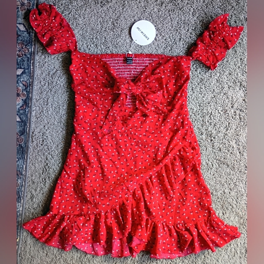SHEIN Vcay Floral Puff Sleeve Dress